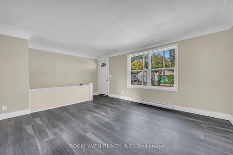 36 Macklin Street N Hamilton ON L8S 3S1