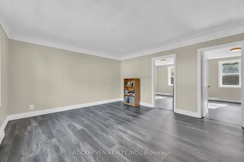 36 Macklin Street N Hamilton ON L8S 3S1