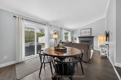 141 Acklam Terrace Kanata ON K2K 2J4