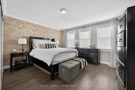 141 Acklam Terrace Kanata ON K2K 2J4