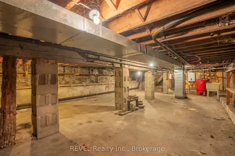 229 Main Street W Port Colborne ON L3K 3V7