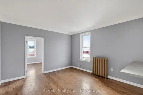 229 Main Street W Port Colborne ON L3K 3V7