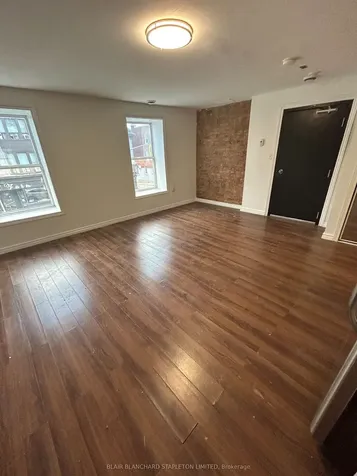470 King Street W Hamilton ON L8P 1B7