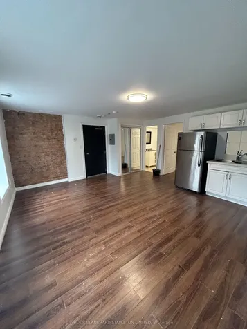470 King Street W Hamilton ON L8P 1B7