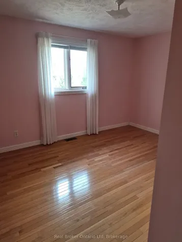2022 7th Avenue E Owen Sound ON N4K 6R9