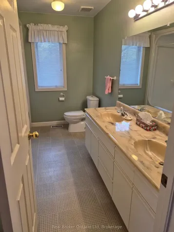2022 7th Avenue E Owen Sound ON N4K 6R9
