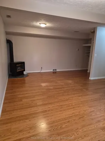 2022 7th Avenue E Owen Sound ON N4K 6R9