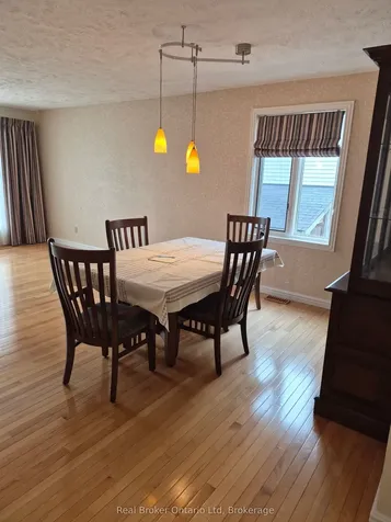 2022 7th Avenue E Owen Sound ON N4K 6R9