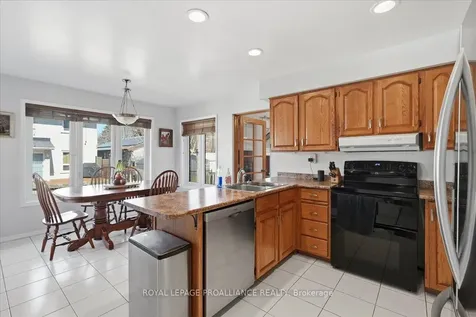 276 College Street W Belleville ON K8P 4X6