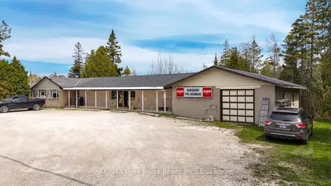 7382 Highway 6 N/a Northern Bruce Peninsula ON N0H 2R0
