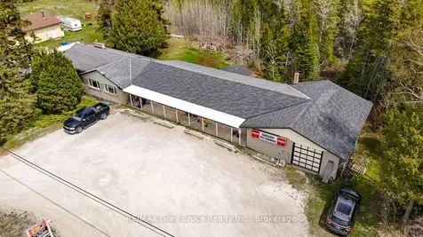7382 Highway 6 N/a Northern Bruce Peninsula ON N0H 2R0