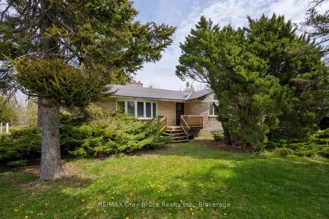 7382 Highway 6 N/a Northern Bruce Peninsula ON N0H 2R0
