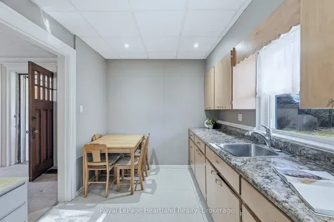 77 King Street S Minto ON N0G 1Z0