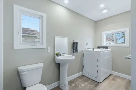 77 King Street S Minto ON N0G 1Z0