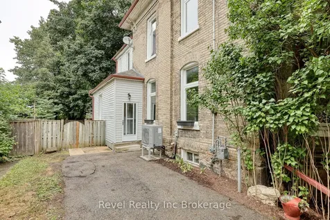 453 Drew Street Woodstock ON N4S 4V4