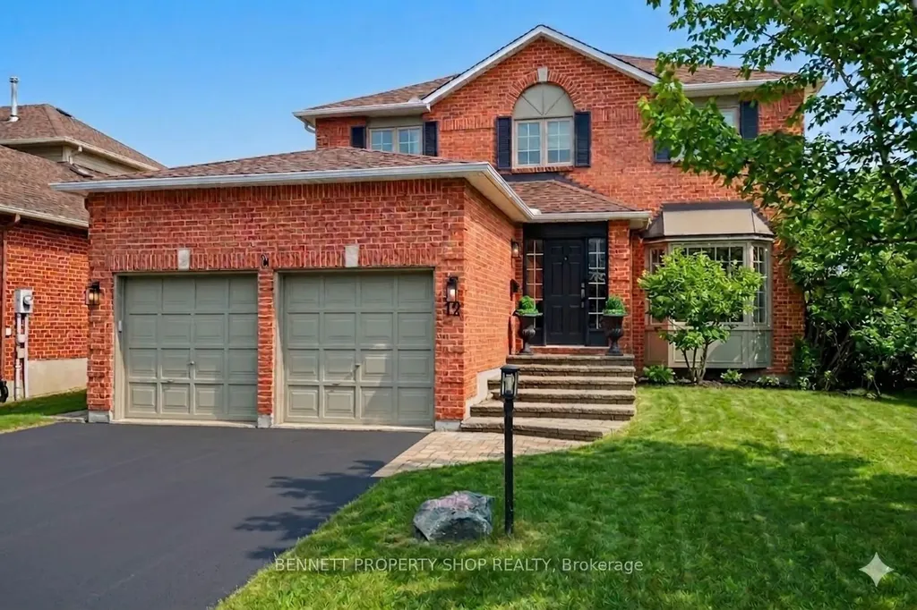 12 Sherk Crescent Kanata ON K2K 2L4