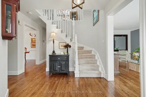 12 Sherk Crescent Kanata ON K2K 2L4