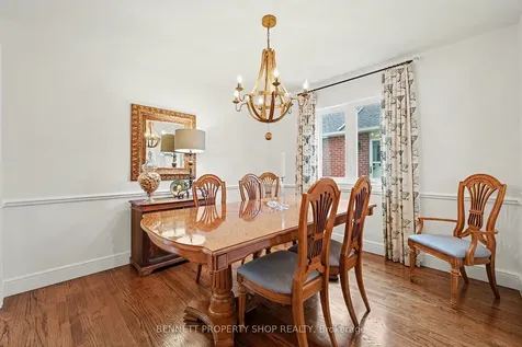 12 Sherk Crescent Kanata ON K2K 2L4