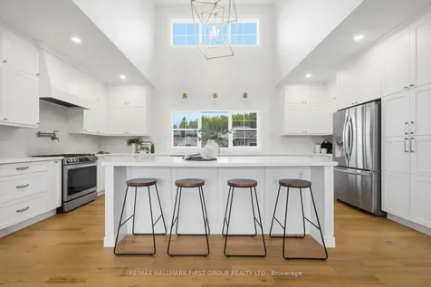 8 Archibald Court Hamilton Township ON K0K 1C0