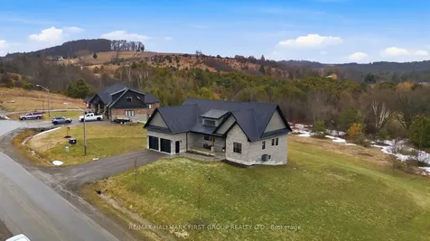 8 Archibald Court Hamilton Township ON K0K 1C0