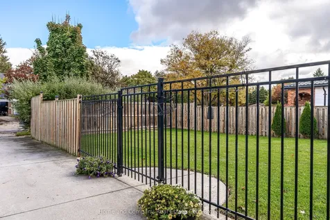 143 Greenwood Drive Stratford ON N5A 7K3