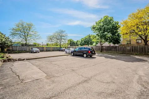 266 Limeridge Road E Hamilton ON L9A 2S7