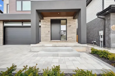 17 Arsenault Crescent Pelham ON L0S 1E1