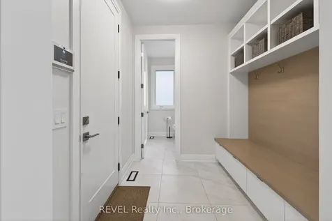 17 Arsenault Crescent Pelham ON L0S 1E1