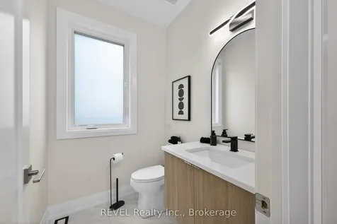 17 Arsenault Crescent Pelham ON L0S 1E1
