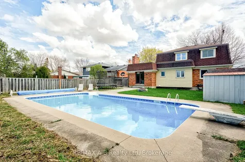 90 Windemere Crescent Stratford ON N5A 6B1