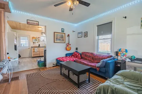 149 Oakwood Street Port Colborne ON L3K 5G5