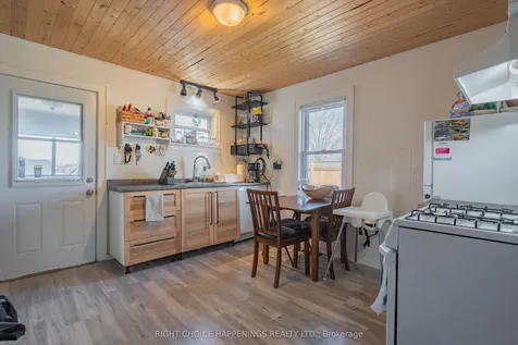 149 Oakwood Street Port Colborne ON L3K 5G5