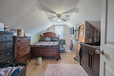 149 Oakwood Street Port Colborne ON L3K 5G5