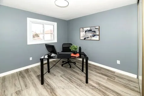 137 Bridlewood Drive S Kanata ON K2M 2G6