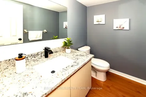 137 Bridlewood Drive S Kanata ON K2M 2G6