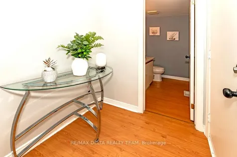 137 Bridlewood Drive S Kanata ON K2M 2G6