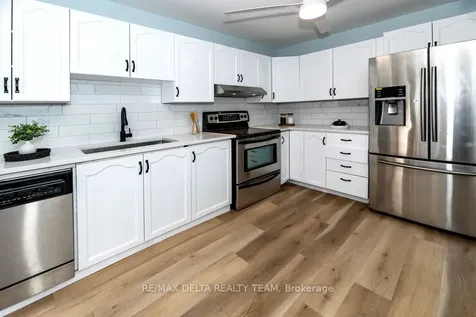 137 Bridlewood Drive S Kanata ON K2M 2G6