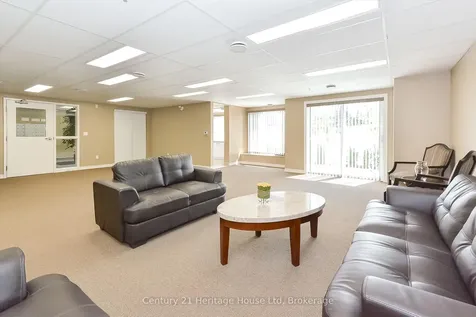 625 St David Street S Centre Wellington ON N1M 0A8