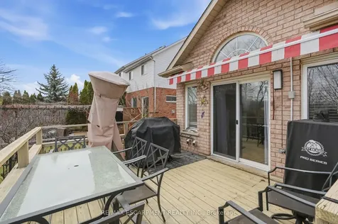 4055 Ashby Drive Lincoln ON L3J 0G6