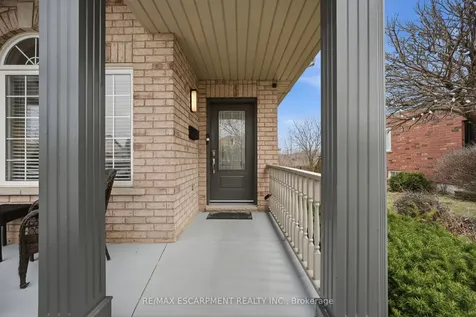 4055 Ashby Drive Lincoln ON L3J 0G6