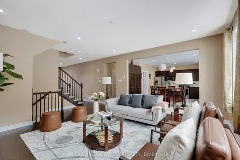 209 Mission Trail Crescent Kanata ON K2T 0H7