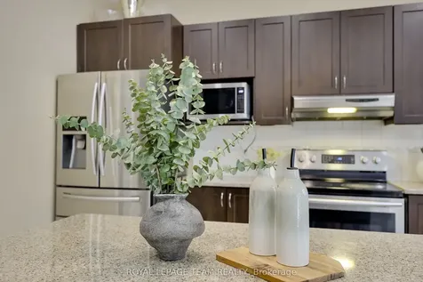 209 Mission Trail Crescent Kanata ON K2T 0H7