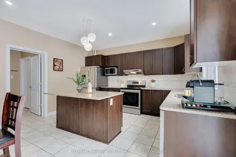 209 Mission Trail Crescent Kanata ON K2T 0H7