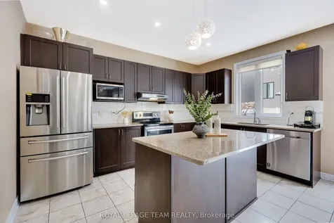 209 Mission Trail Crescent Kanata ON K2T 0H7