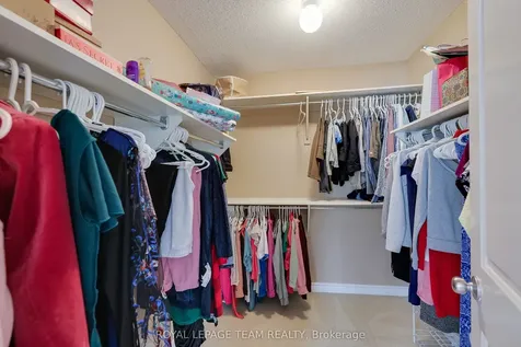 209 Mission Trail Crescent Kanata ON K2T 0H7
