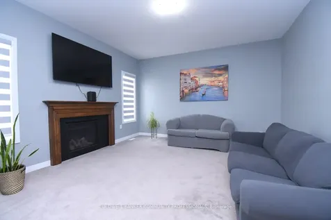 1 Burrows Court Kawartha Lakes ON K9V 0J3