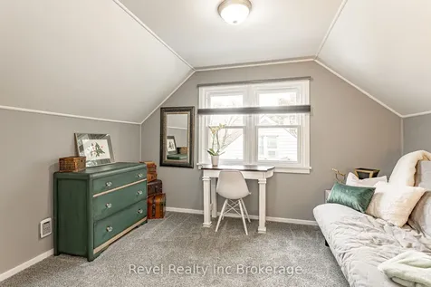 72 Bayswater Street Woodstock ON N4S 5K3