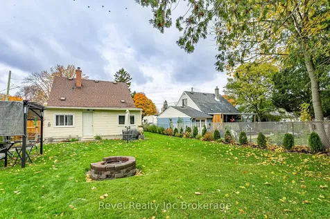 72 Bayswater Street Woodstock ON N4S 5K3