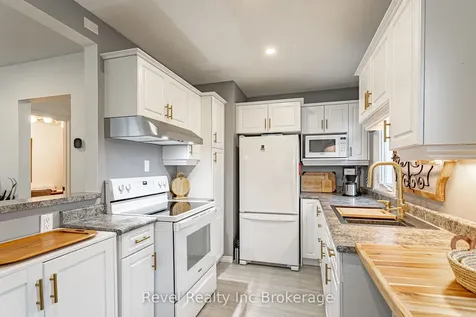 72 Bayswater Street Woodstock ON N4S 5K3