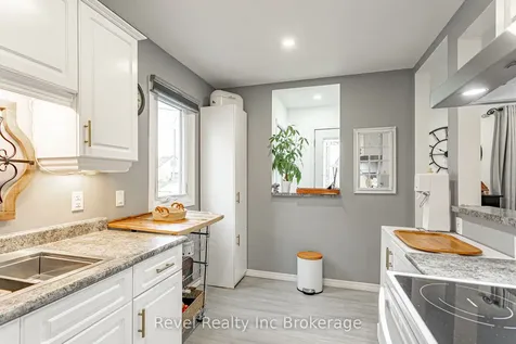 72 Bayswater Street Woodstock ON N4S 5K3